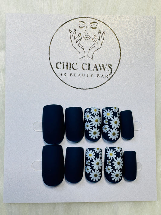 Midnight Daisy Set